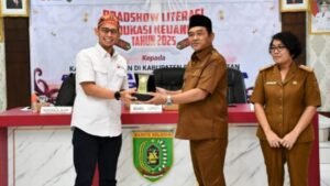 Wabup Barsel Hadiri GENCARKAN, Ajak Organisasi Wanita Jadi Agen Literasi Keuangan